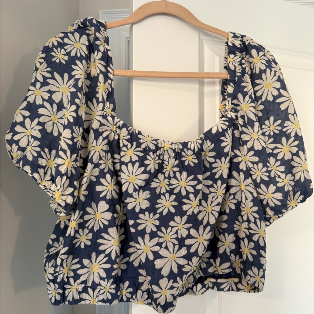 Floral crop Top